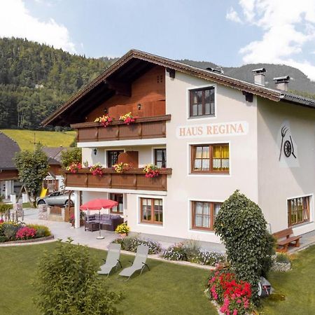 ストローブル Haus Reginaアパートホテル エクステリア 写真