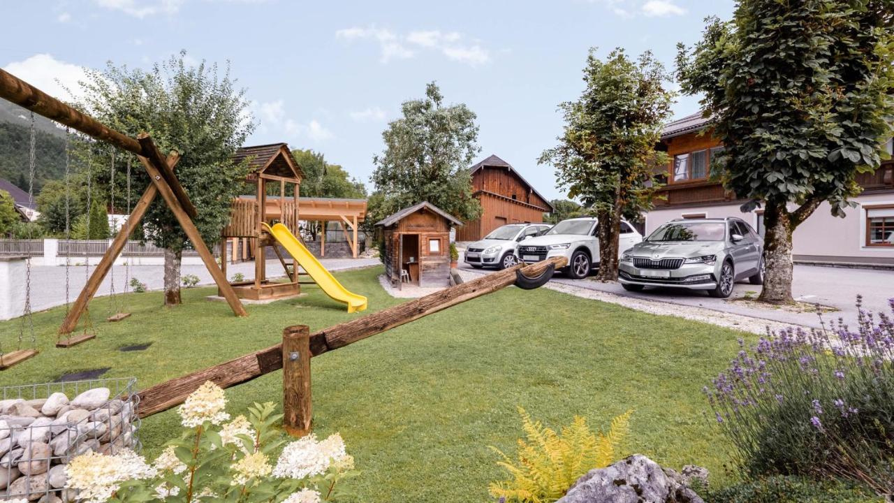 ストローブル Haus Reginaアパートホテル エクステリア 写真